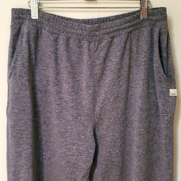 Vuori Boyfriend Sweats - Picture 3 of 5